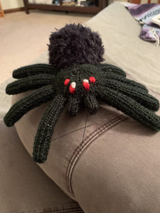 Leah Sommons Loom Knit ePattern: Salazar Spider Pattern