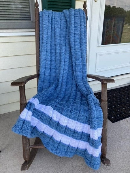 Finished my daughters blanket today. All ewrapped on an Afghan loom. Took  2.5 weeks to do. : r/LoomKnitting