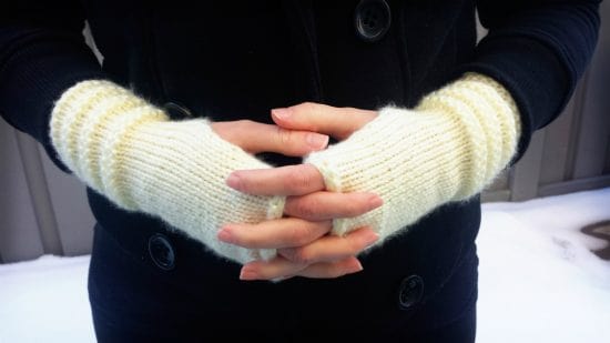 ePattern: Fingerless Glove and Wrist Warmers – CinDWood Looms