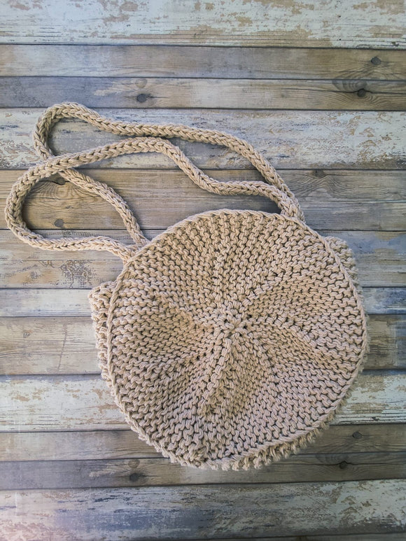 Janae Yagi Loom Knit ePattern: Circle Beach Bag Pattern