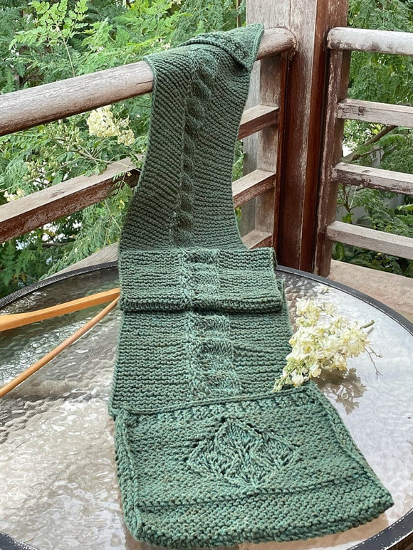 Easy Loom Scarf DIY  Loom knitting patterns, Loom scarf, Loom