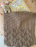 overlapping leaves lace blanket